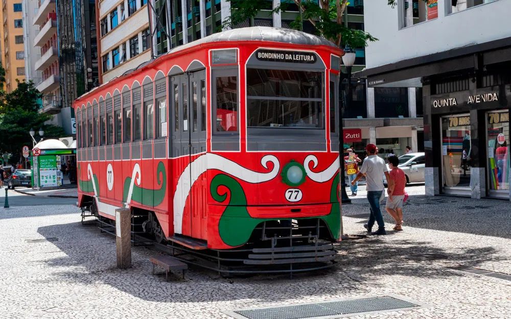 Foto do bondinho da Rua Quinze de Novembro